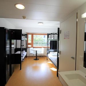 Habitación para Mujeres Compartida